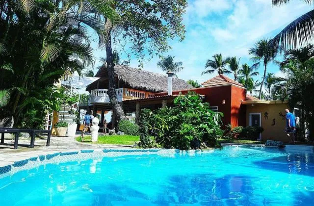 Hotel Villa Taina piscina